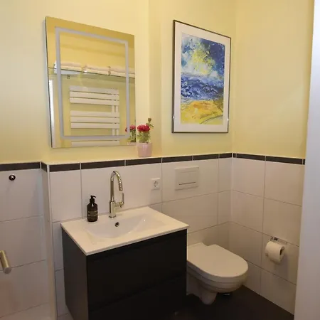 Apartment Strandblick Mit Strandkorb & Fahrraedern Gluecksburg