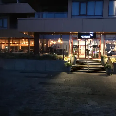 Strandblick Mit Strandkorb & Fahrraedern * Gluecksburg